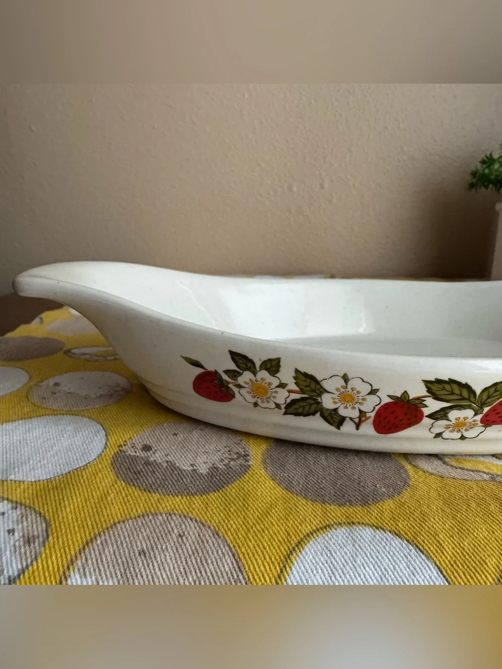 Vintage Sheffield Strawberries ‘n Cream lug handle baking dish